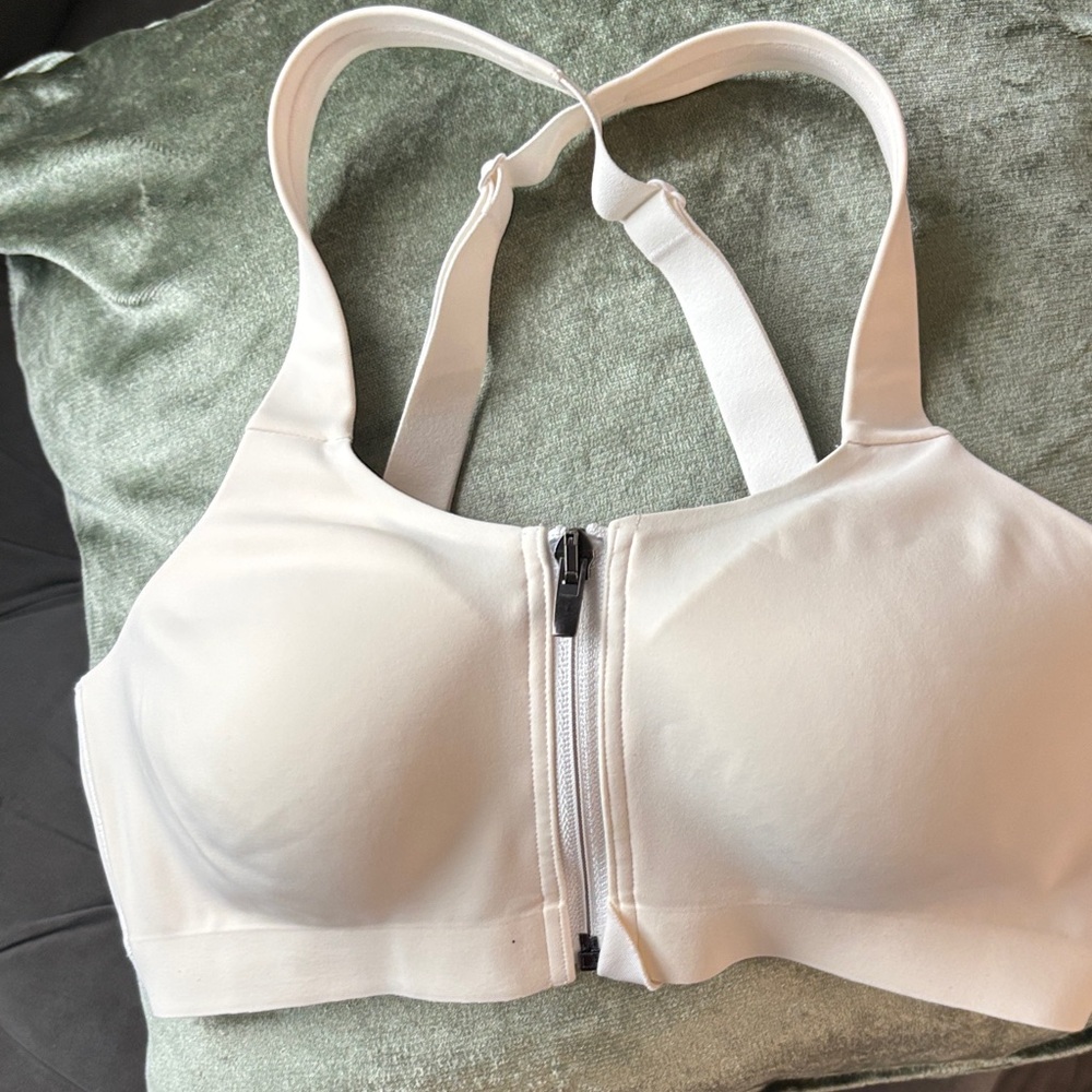 Victoria's Secret Cream Zip-Front Sports Bra